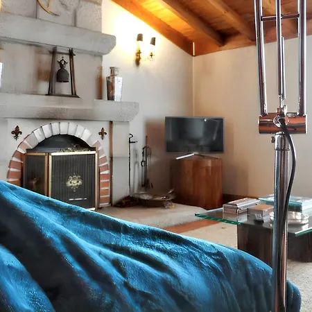 Family House With Mountain View In Vouzela