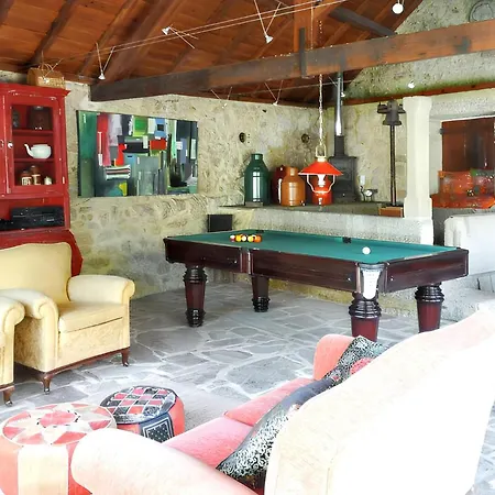 Family House With Mountain View In Vakantiehuis Vouzela