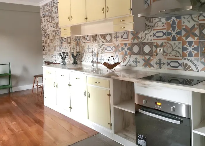 Family House With Mountain View In Hébergement de vacances Vouzela