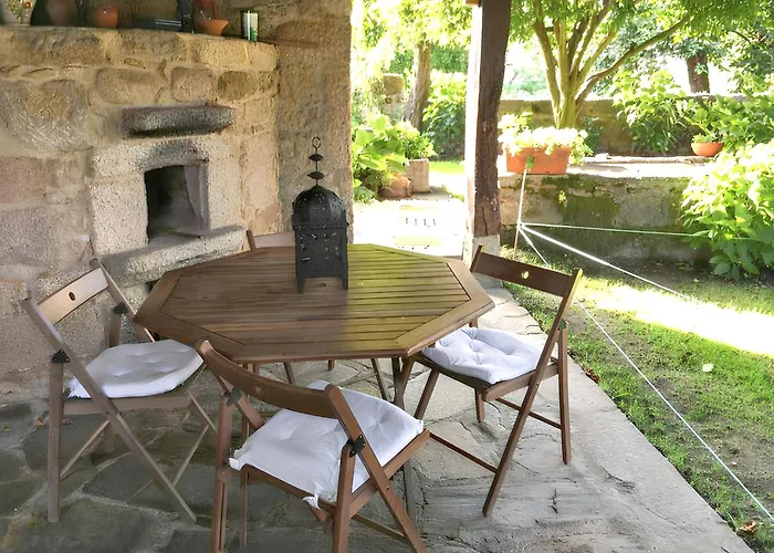 Hébergement de vacances Family House With Mountain View In Vouzela