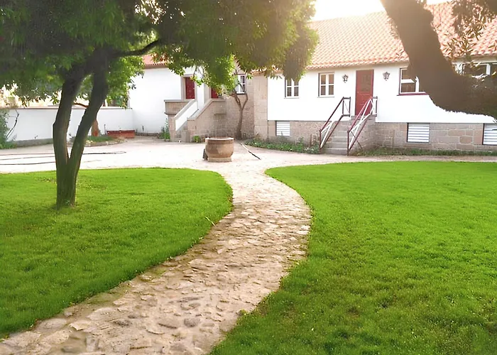 Family House With Mountain View In Vouzela