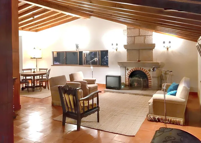 Family House With Mountain View In *